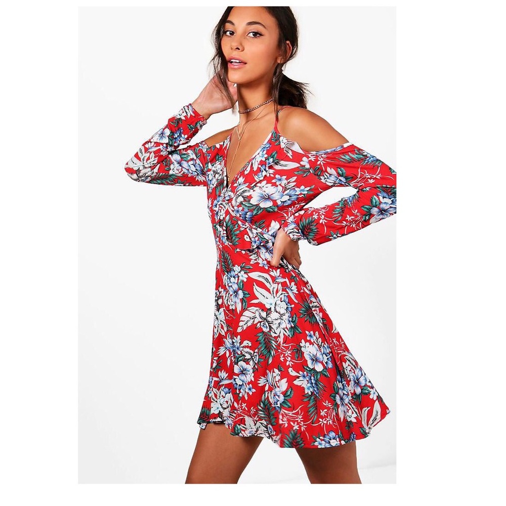 boohoo red floral cold shoulder dress